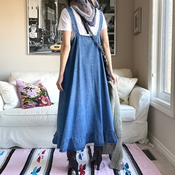 Medium wash denim sleeveless A-line ruffle hem dress - Picture 5 of 13